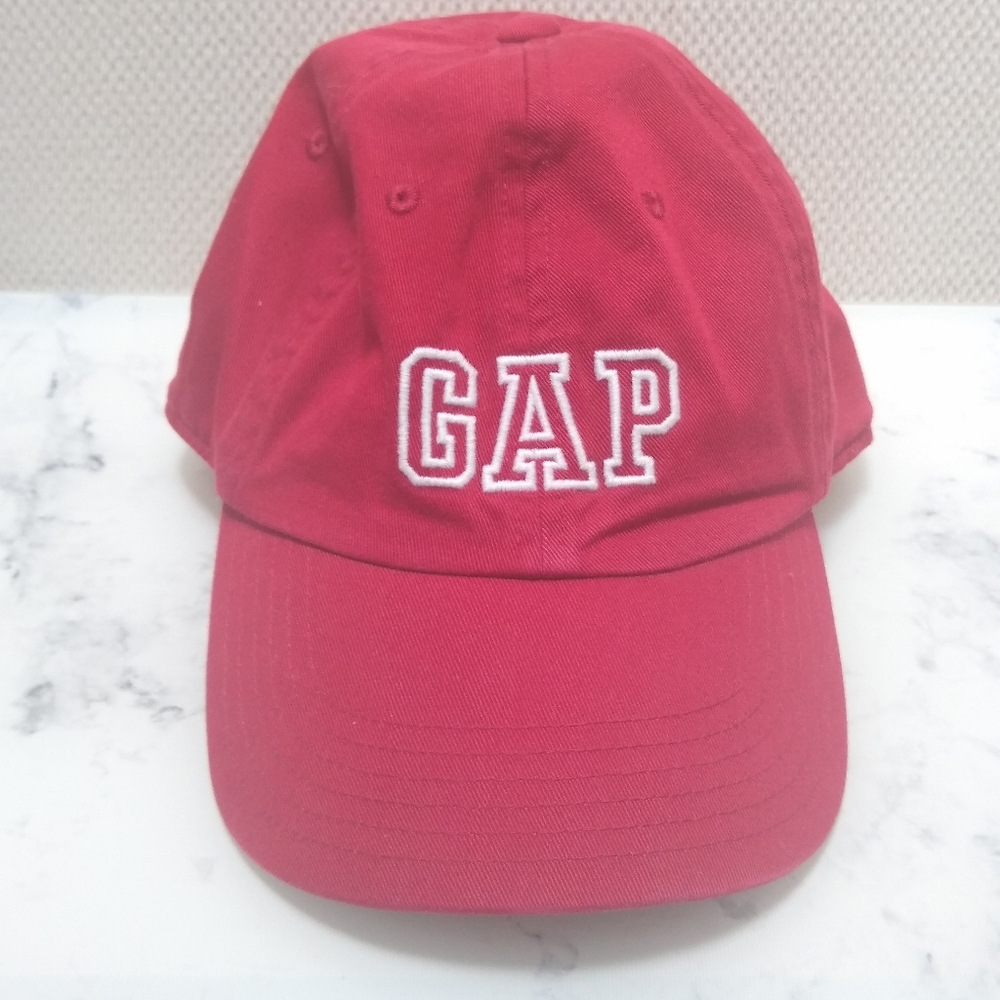 GAP Vintage Red Baseball Cap
